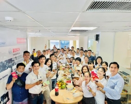 KPS team khai xuân năm 2021 - Hy vọng mọi việc hanh thông, suôn sẻ và may mắn. Cheer!