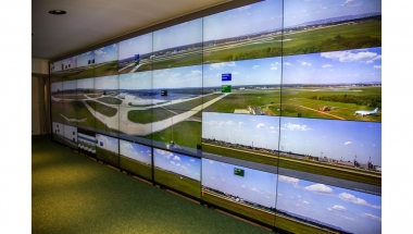 Searidge Technologies lựa chọn camera Bosch để hỗ trợ các giải pháp quản lý khu vực đường băng sân bay