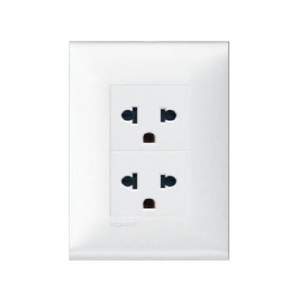 Ổ cắm đôi 3 chấu 654326 Rivia Legrand 16A 250V