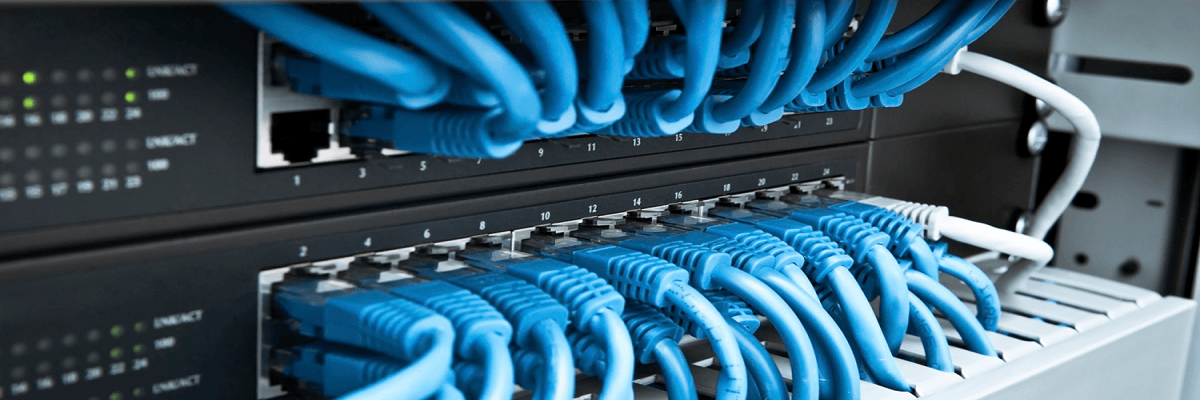 Multi-function PDU power bar